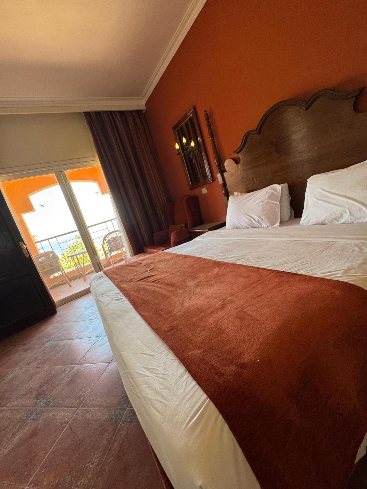 Dome Marina Hotel & Resort Ain Sokhna Ain Sukhna Exterior photo